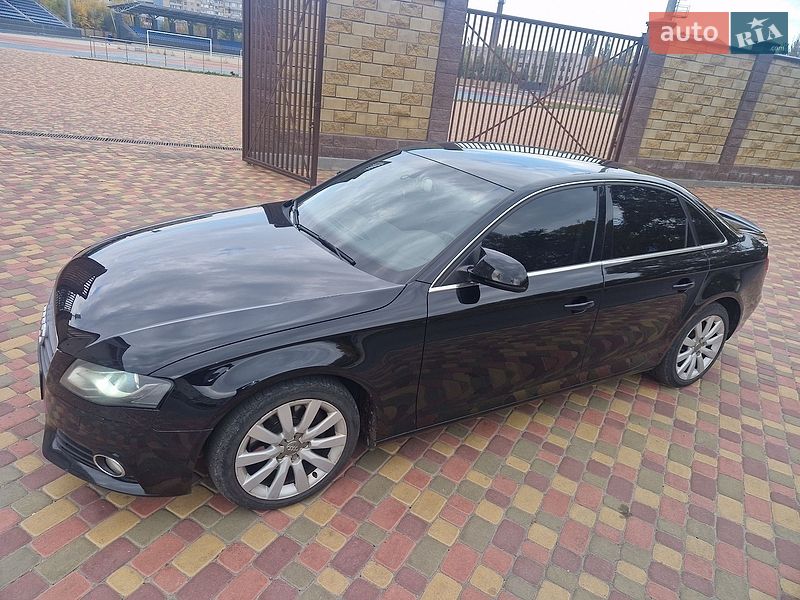 Седан Audi A4 2009 в Дніпрі