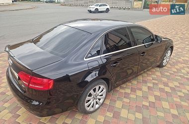 Седан Audi A4 2009 в Дніпрі