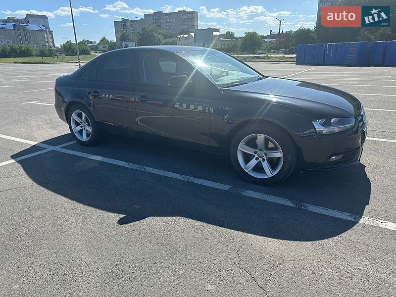 Audi A4 2014