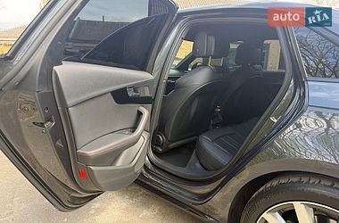 Седан Audi A4 2018 в Києві