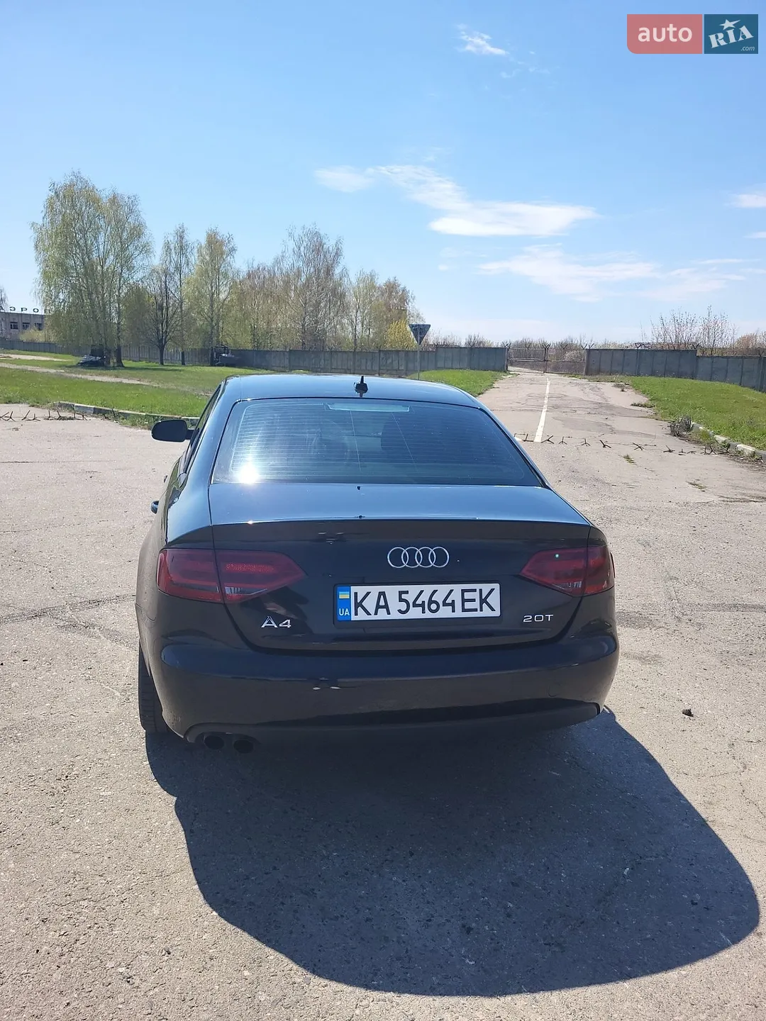2010 Audi A4 - мініатюра 5