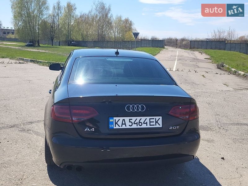 Седан Audi A4 2010 в Сумах