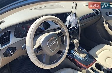 Седан Audi A4 2010 в Сумах