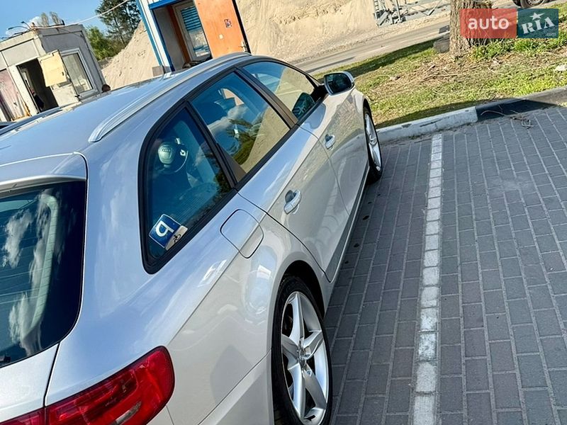 Універсал Audi A4 2010 в Києві