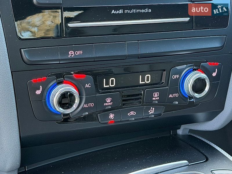 Седан Audi A4 2012 в Одесі