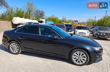 Седан Audi A4 2018 в Кривому Розі