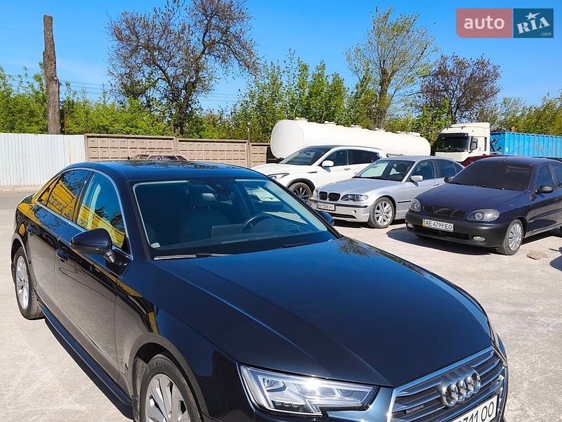 Седан Audi A4 2018 в Кривому Розі