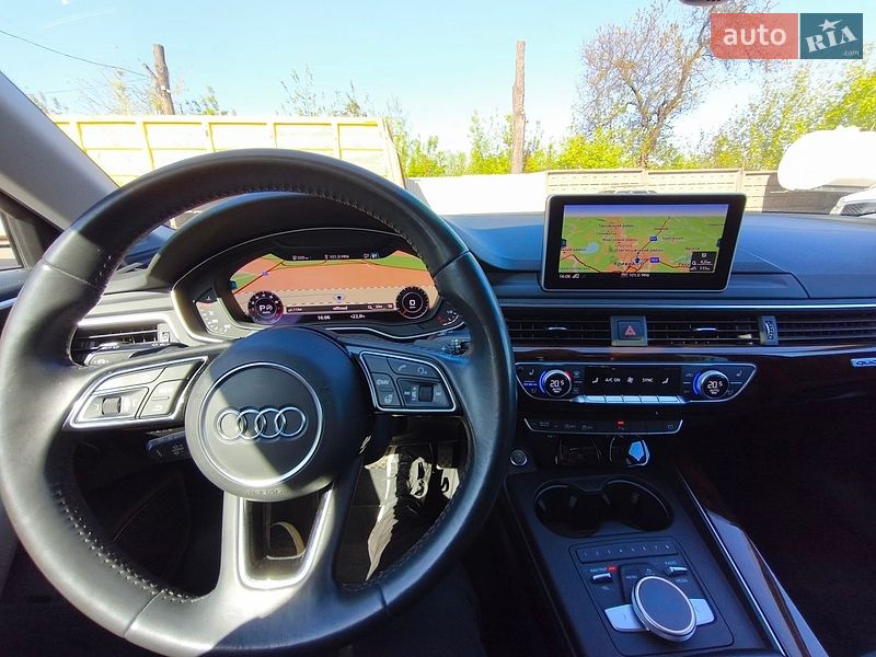 Седан Audi A4 2018 в Кривому Розі