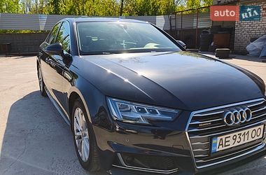 Седан Audi A4 2018 в Кривому Розі