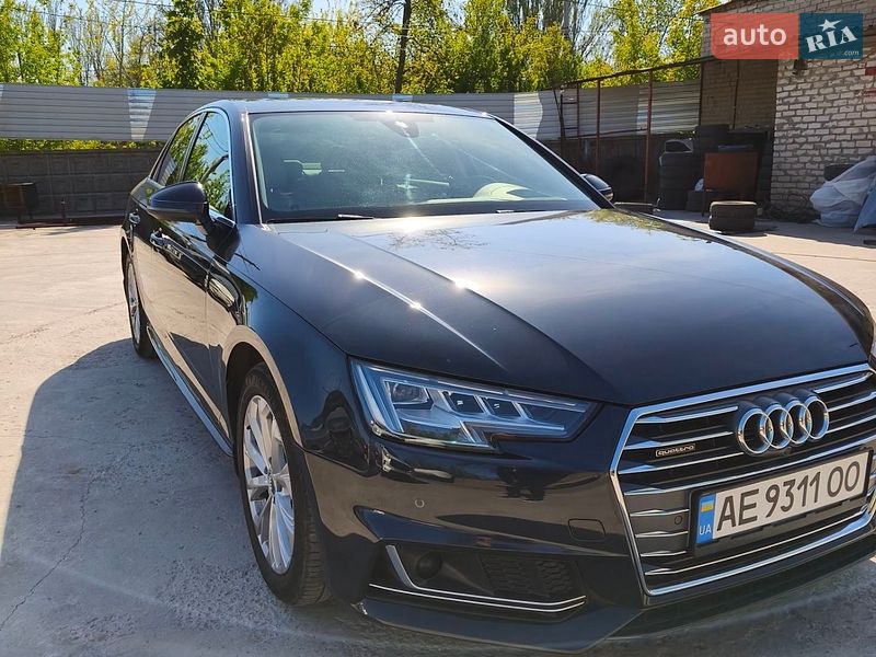 Audi A4 2018 Audi A4 2018