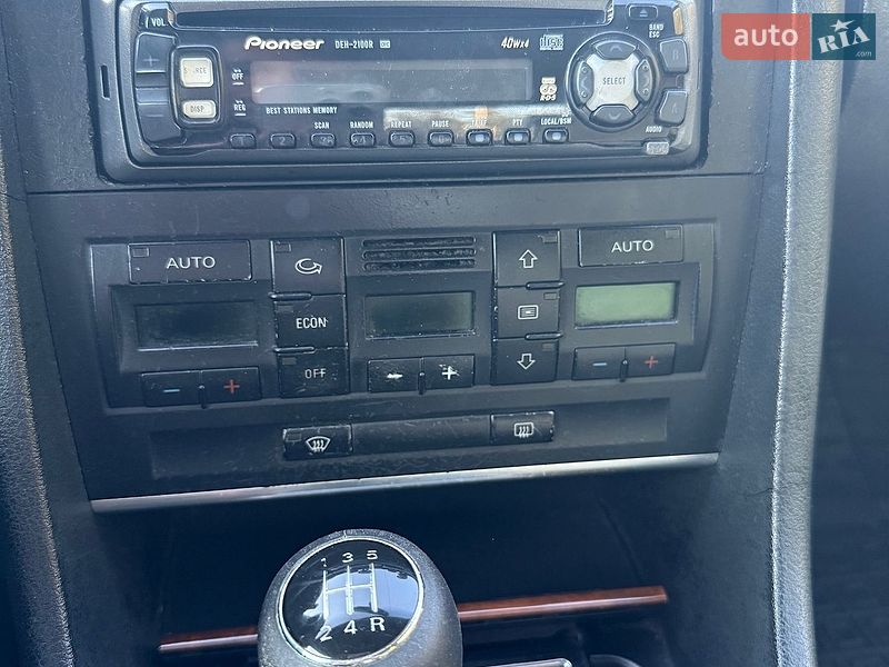 Седан Audi A4 2001 в Киеве