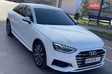 Седан Audi A4 2022 в Житомирі