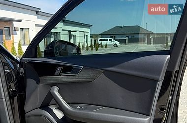 Седан Audi A4 2019 в Киеве