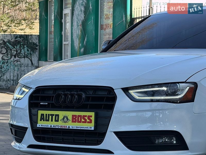 Седан Audi A4 2012 в Миколаєві