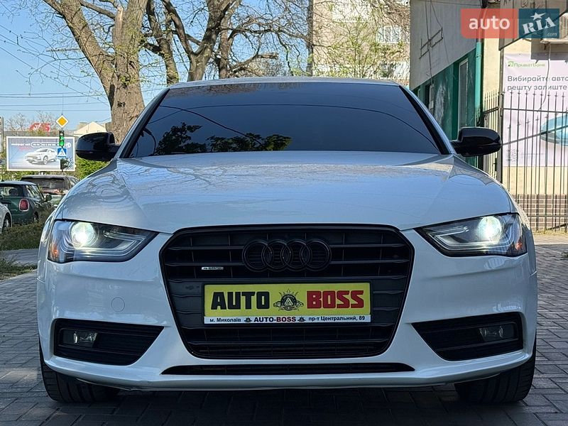Седан Audi A4 2012 в Миколаєві
