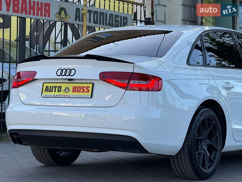 Седан Audi A4 2012 в Миколаєві