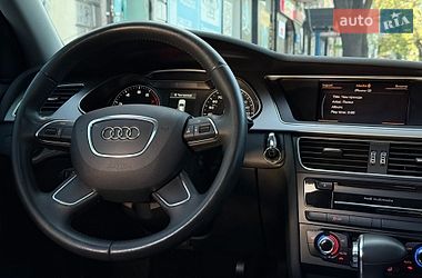 Седан Audi A4 2012 в Миколаєві