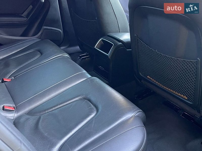 Седан Audi A4 2011 в Киеве