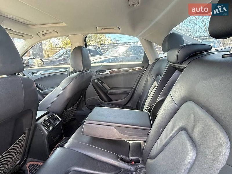 Седан Audi A4 2013 в Києві