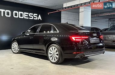 Седан Audi A4 2016 в Одесі