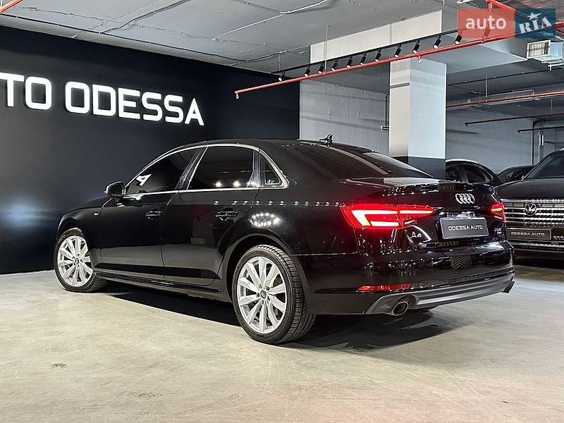 Седан Audi A4 2016 в Одесі