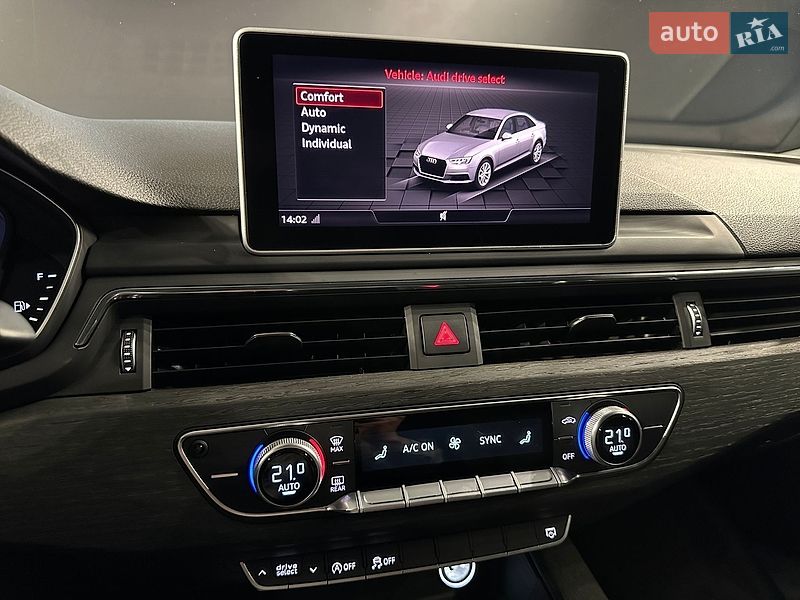 Седан Audi A4 2016 в Одесі