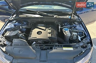 Седан Audi A4 2015 в Киеве