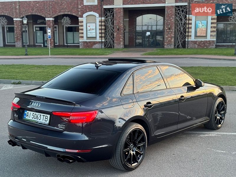 Седан Audi A4 2015 в Киеве