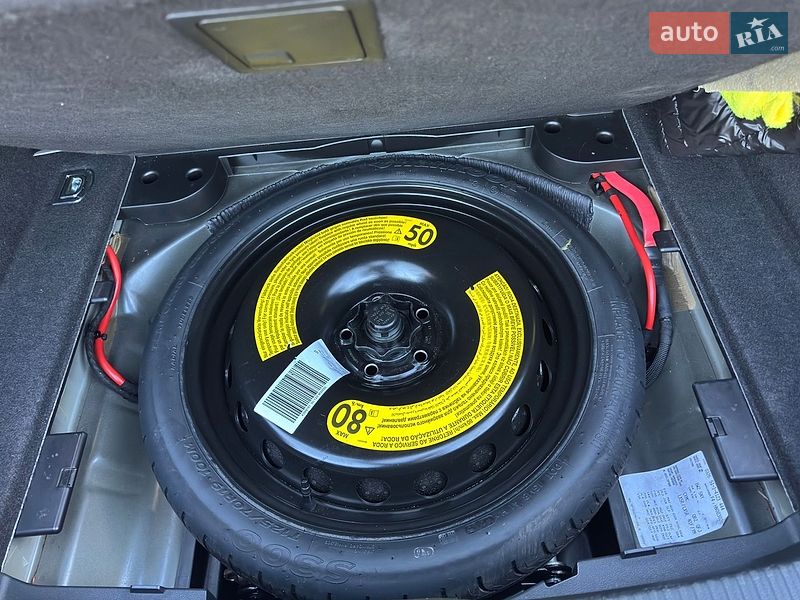 Седан Audi A4 2015 в Киеве