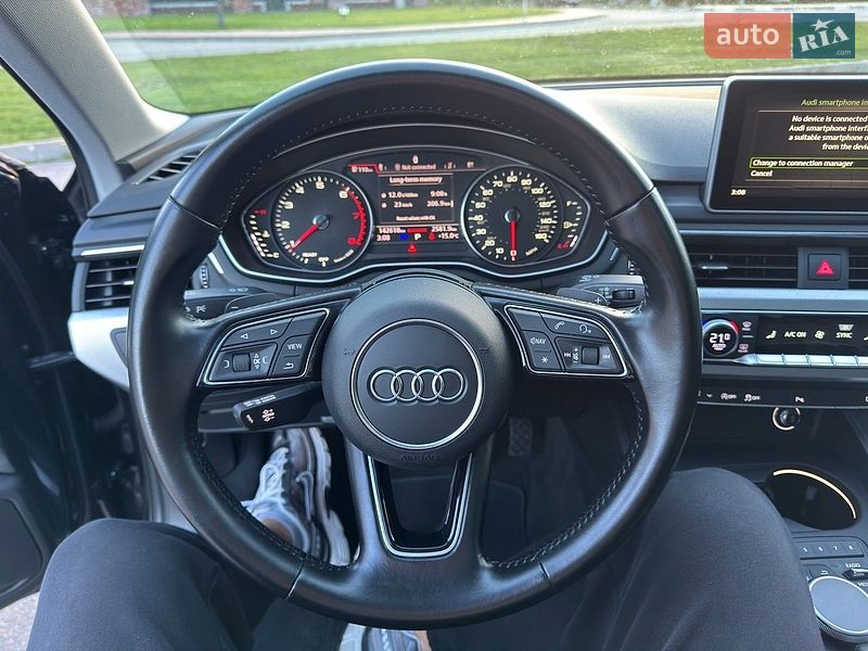 Седан Audi A4 2015 в Киеве