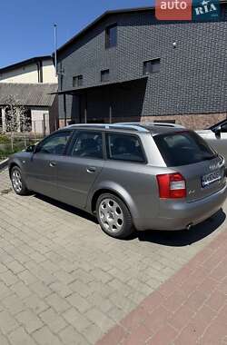 Универсал Audi A4 2003 в Малине