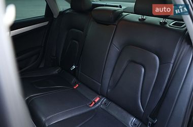 Седан Audi A4 2014 в Києві
