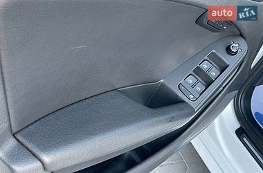 Седан Audi A4 2011 в Одессе