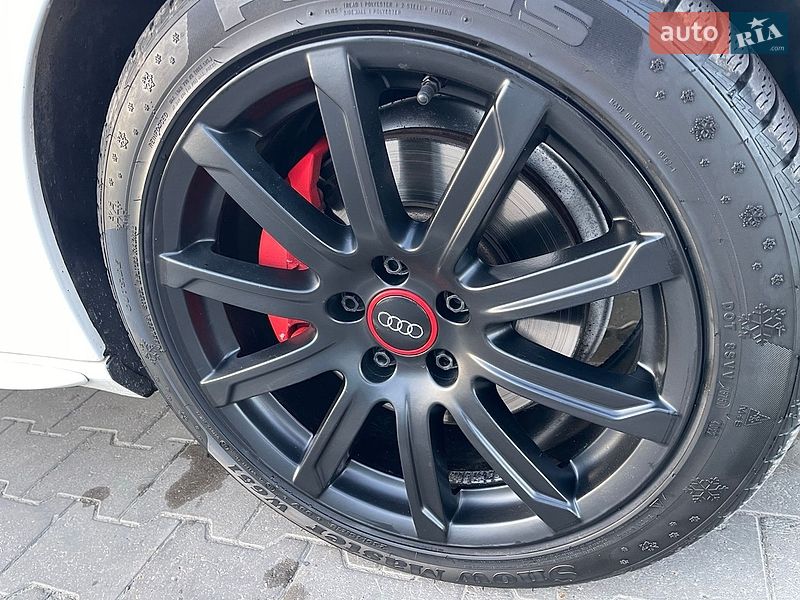 Седан Audi A4 2011 в Одессе