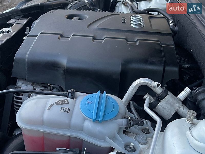 Седан Audi A4 2011 в Одессе
