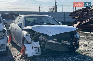 Седан Audi A4 2022 в Львове