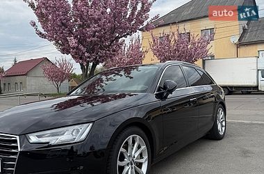 Универсал Audi A4 2018 в Мукачево