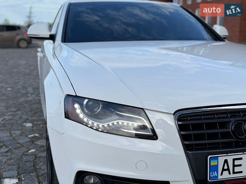 Седан Audi A4 2008 в Дніпрі