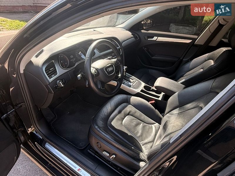 Седан Audi A4 2014 в Ніжині