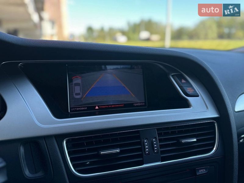 Седан Audi A4 2011 в Києві