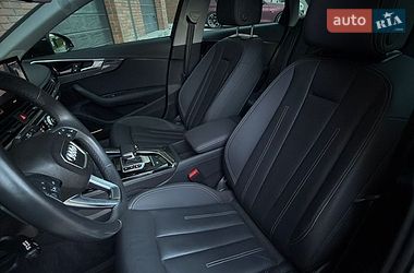 Седан Audi A4 2021 в Житомирі