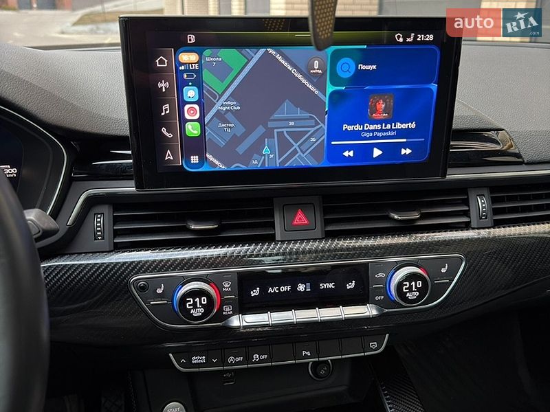 Седан Audi A4 2021 в Житомирі