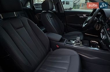 Седан Audi A4 2021 в Житомирі