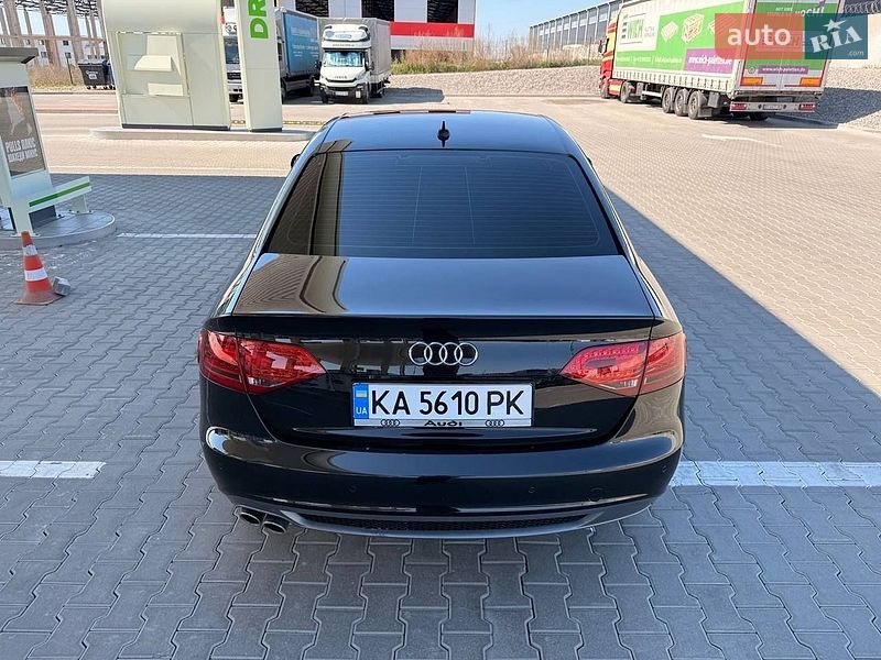 Седан Audi A4 2011 в Киеве