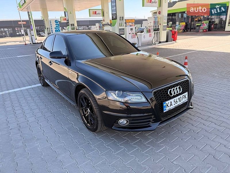 Седан Audi A4 2011 в Киеве