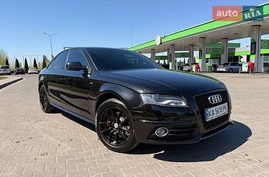 Седан Audi A4 2011 в Киеве