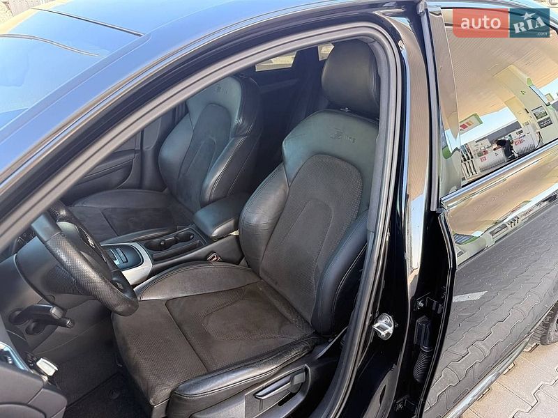 Седан Audi A4 2011 в Киеве