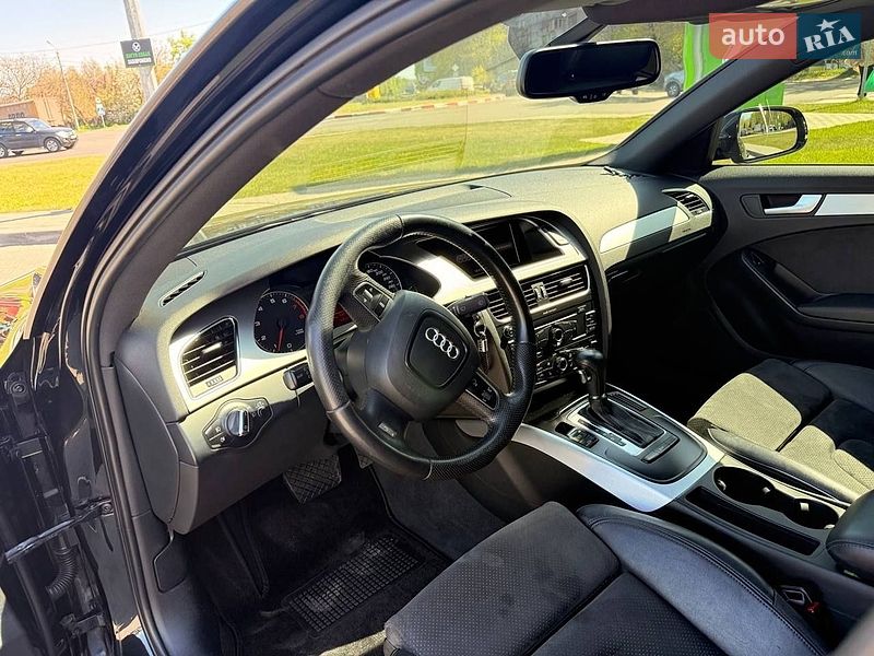 Седан Audi A4 2011 в Киеве