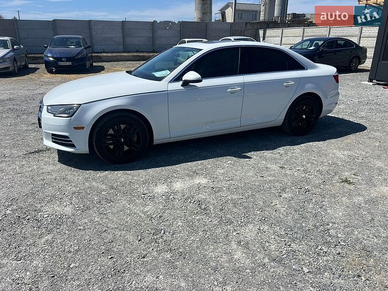 Седан Audi A4 2017 в Здолбунове