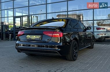 Седан Audi A4 2013 в Ивано-Франковске